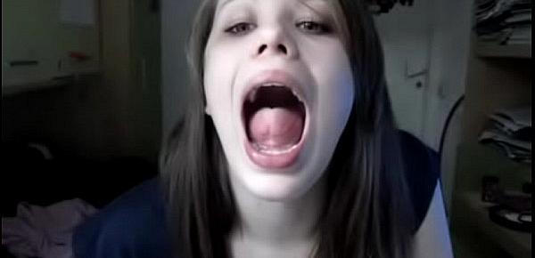  Hot Slovakian Girl with HUGE Tongue